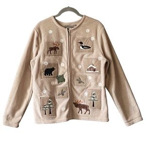 Croft & Barrow Embroidered Cabincore fleece feel zip up front